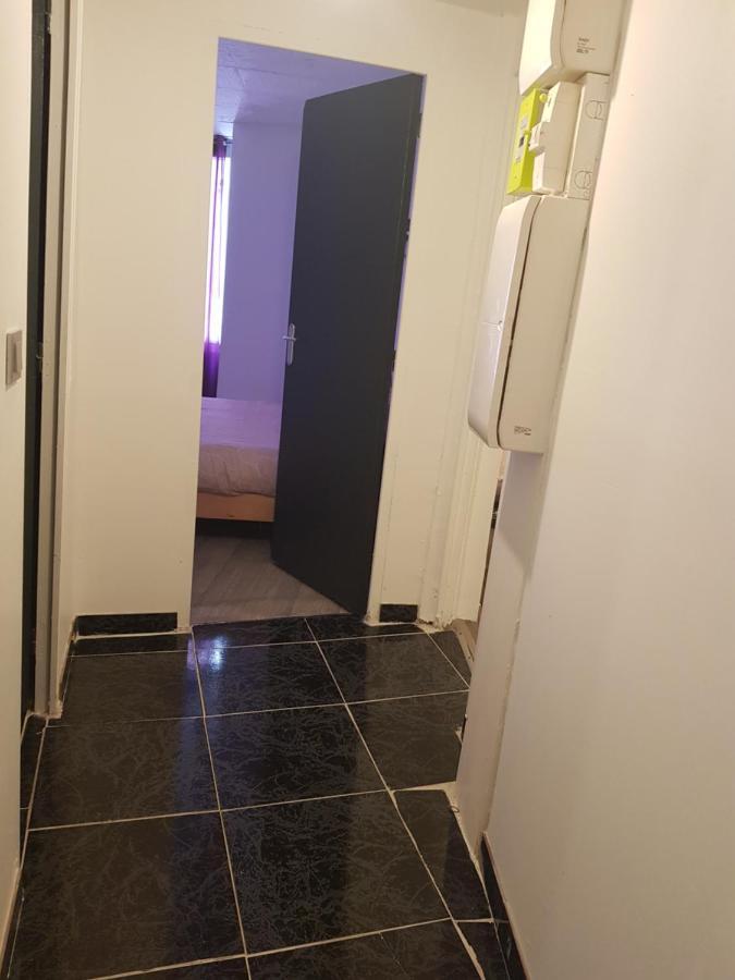 Appartement Numero 1 Diamant Saint-Junien Exterior foto